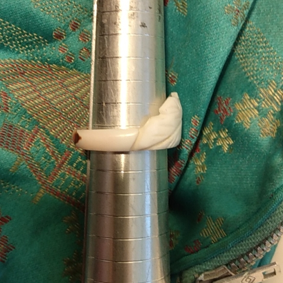 Vintage bone ring - Picture 4 of 7